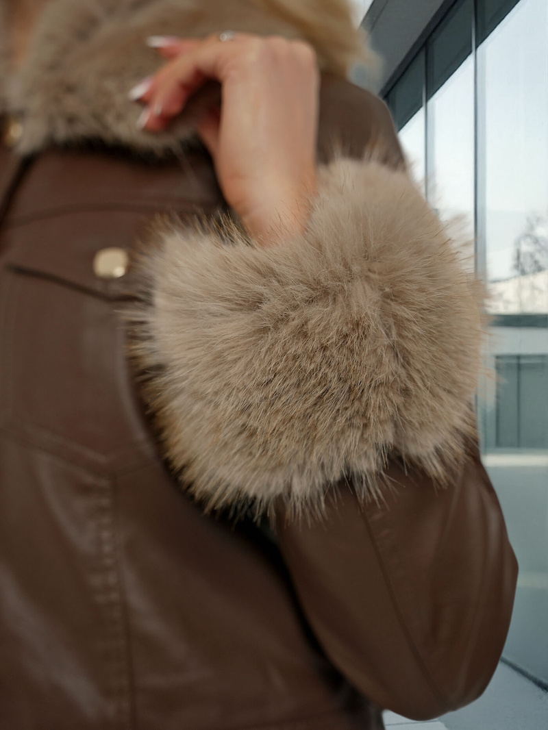 Chaqueta de cuero para mujer chocolate OZONEE JS/61M8513/158