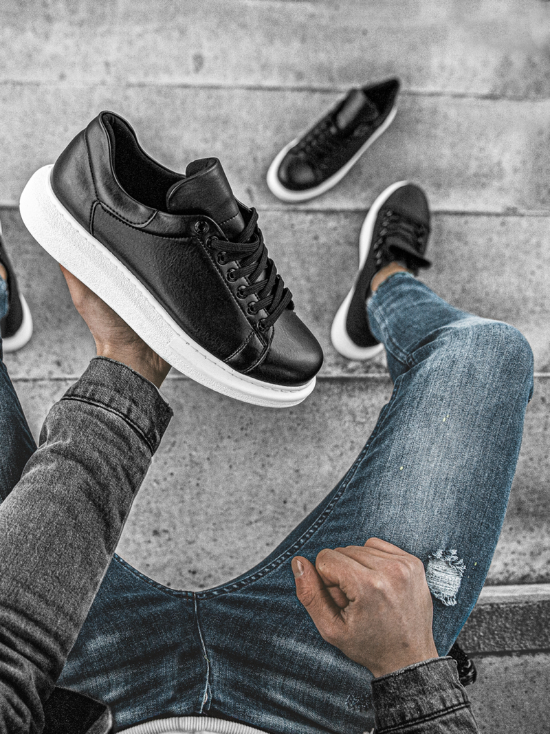 Sneakers de hombre negro-blancos OZONEE CH/257