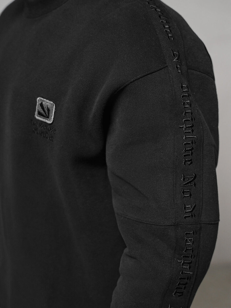 Sudadera de negra OZONEE O/SWE23049Z