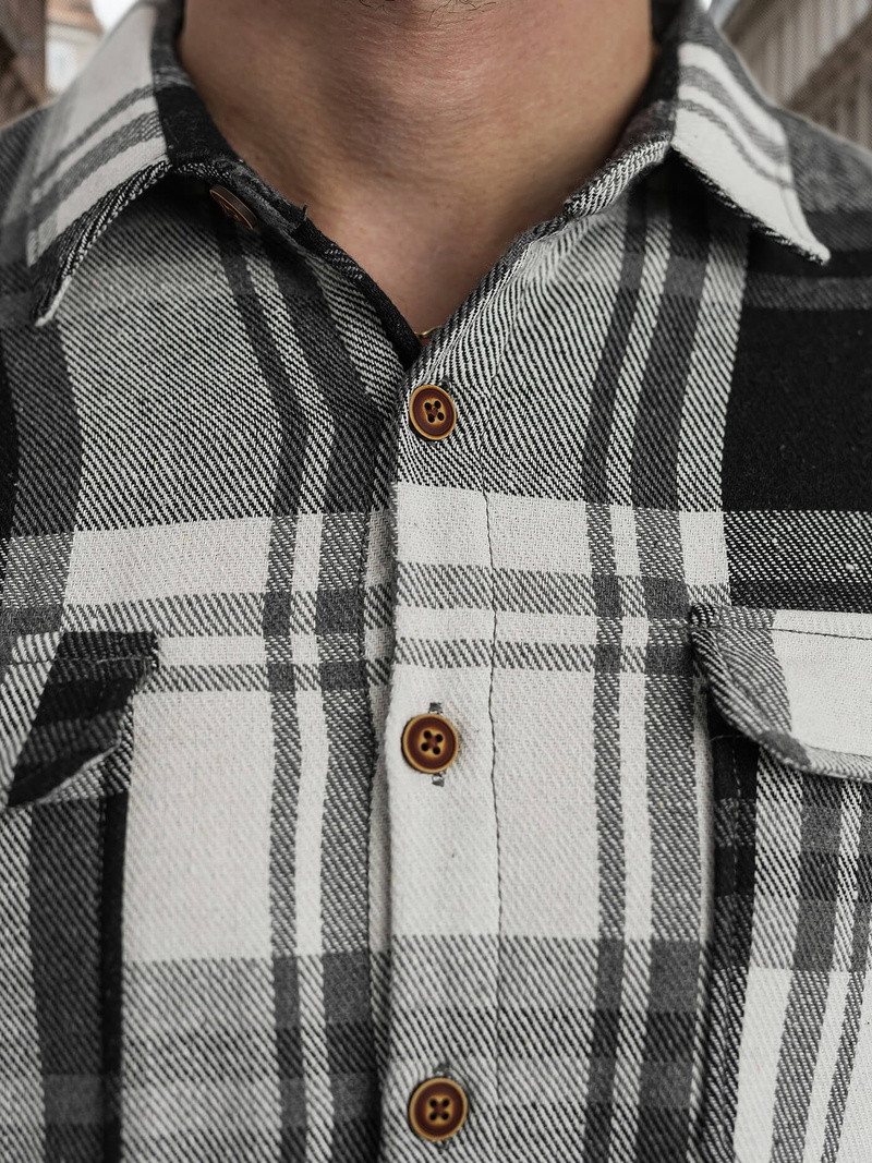 Camisa de hombre negro-blanca OZONEE NB/MC728N/3